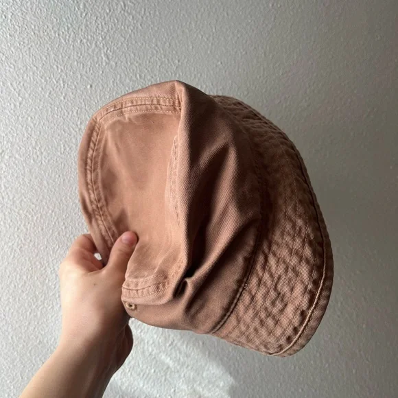 PINK Victoria’s Secret Mauve Brown Bucket Hat - Picture 3 of 6